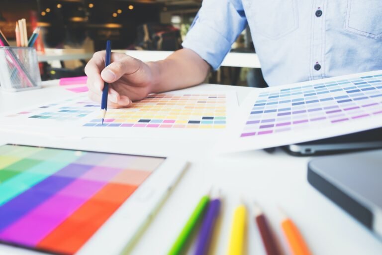De rol van kleur in webdesign: Hoe kiest u het juiste palet voor uw merk?